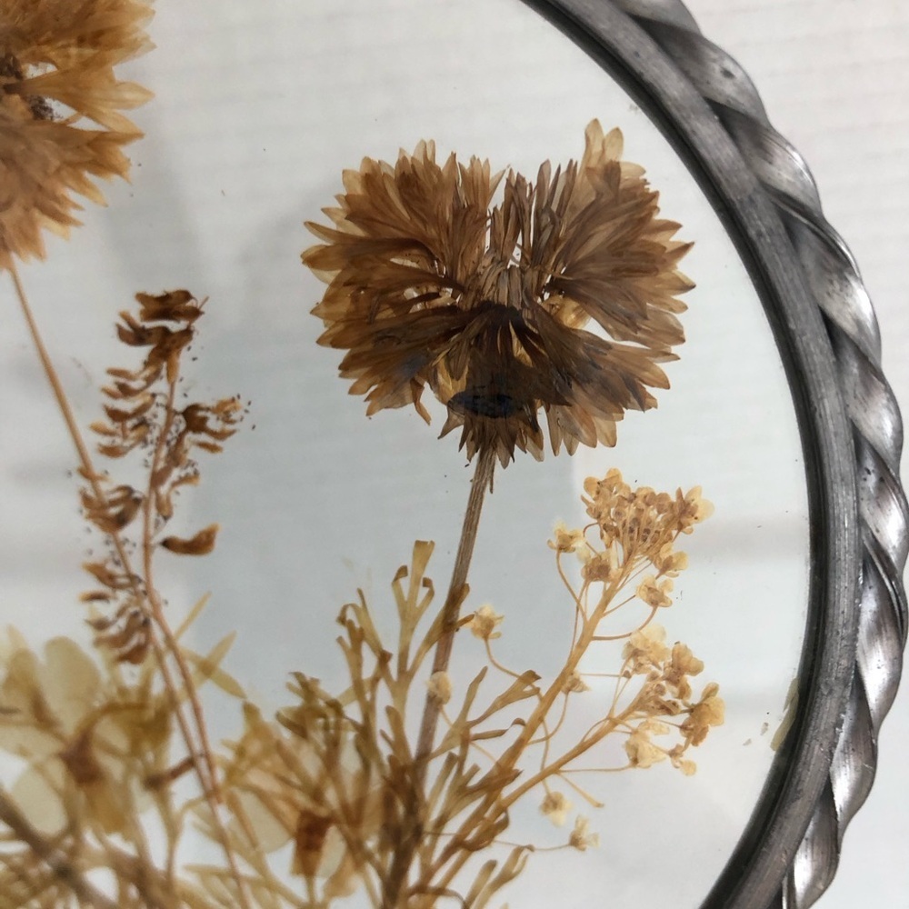 Vtg Pressed Flowers Sun Catcher - Picture 10 of 10